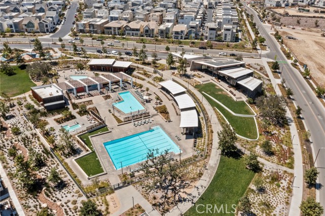 27124 Purple Sage Court, Valencia CA: https://media.crmls.org/medias/9f247d61-d9f7-49d7-ba27-d11d1b453ad2.jpg