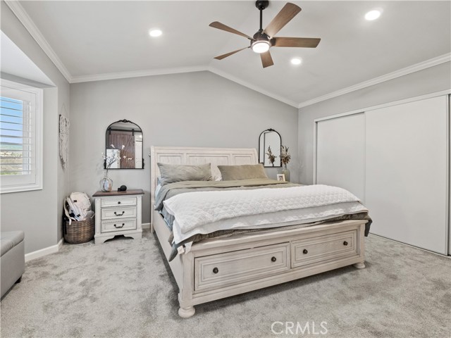 Detail Gallery Image 14 of 27 For 28316 Royal Dr, Castaic,  CA 91384 - 3 Beds | 2/1 Baths