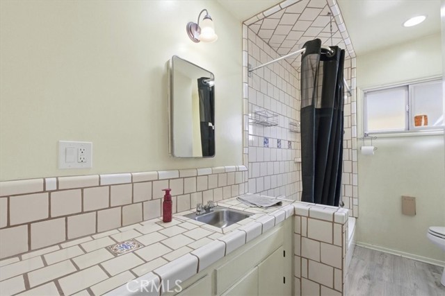 Detail Gallery Image 15 of 31 For 9147 Haddon, Sun Valley,  CA 91352 - 3 Beds | 2 Baths