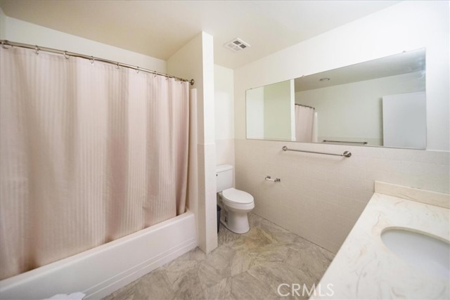 615 S Palm Avenue, Hemet CA: https://media.crmls.org/medias/9f25ecab-933a-4bf7-a395-53b1577d3744.jpg