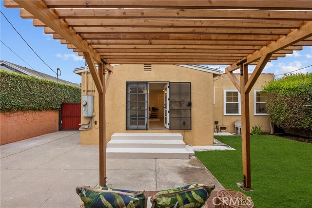 Detail Gallery Image 42 of 46 For 2928 11th, Los Angeles,  CA 90018 - 3 Beds | 2 Baths