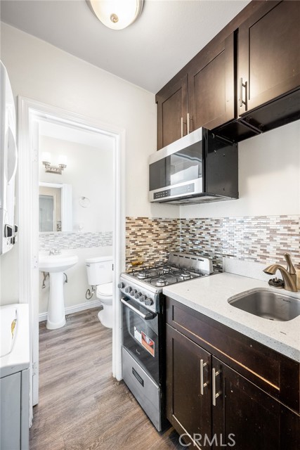 Detail Gallery Image 37 of 37 For 1837 E Colorado Blvd, Pasadena,  CA 91107 - – Beds | – Baths