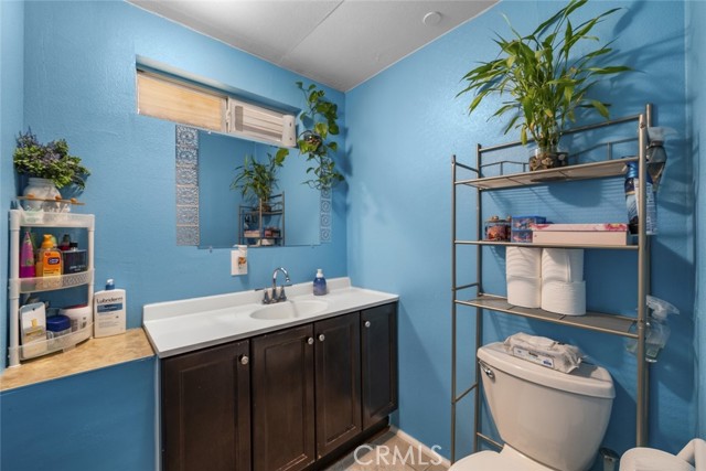 2017 Windharp Drive, Rosamond CA: https://media.crmls.org/medias/9f273cd3-fdfd-4454-a5f1-d9995b845364.jpg
