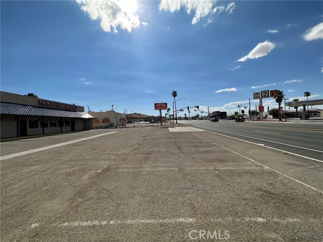73737 29 Palms Highway, Twentynine Palms, California 92277, ,Commercial Lease,For Rent,73737 29 Palms Highway,CRJT25026064