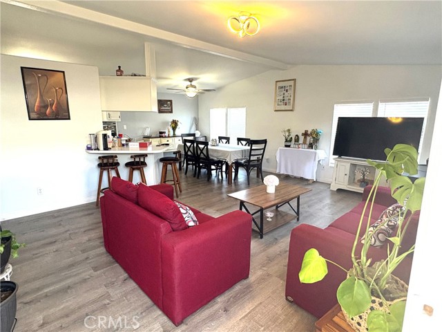 Detail Gallery Image 3 of 15 For 10866 Westminster Ave #10,  Garden Grove,  CA 92843 - 3 Beds | 2 Baths