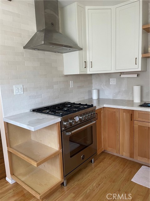 Detail Gallery Image 5 of 5 For 2222 E 2nd St #9,  Long Beach,  CA 90803 - 1 Beds | 1 Baths