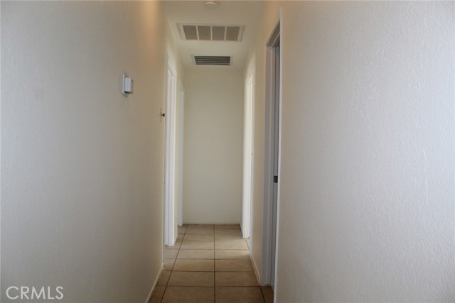 Detail Gallery Image 15 of 33 For 14400 Woodland Dr, Victorville,  CA 92395 - 3 Beds | 2 Baths