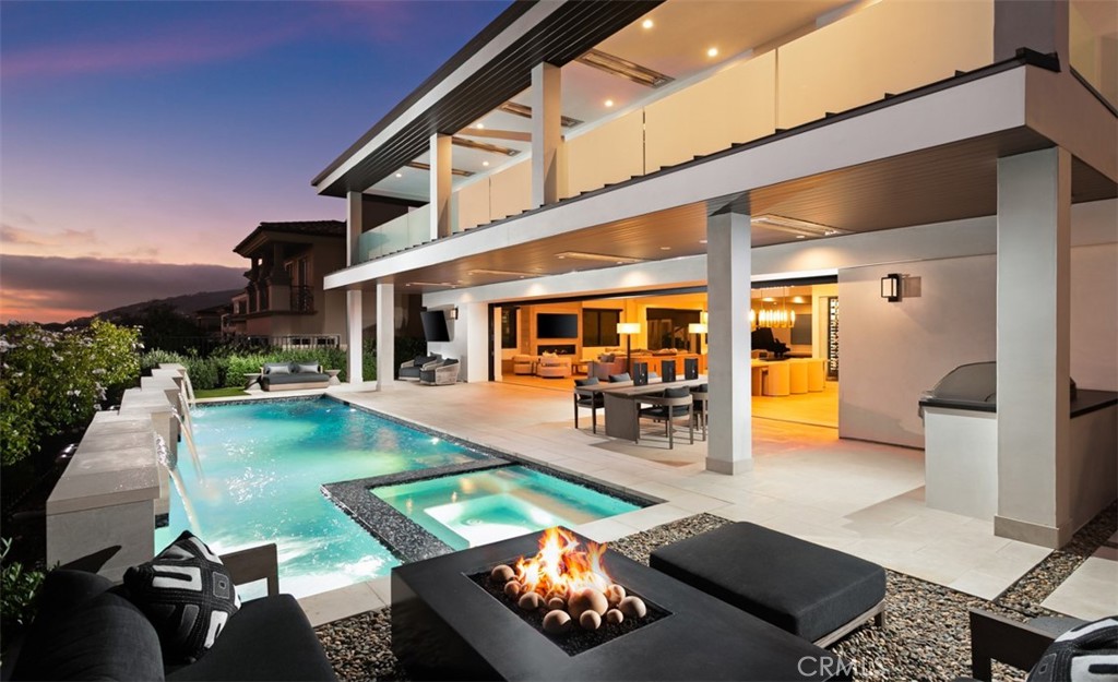 MLS #OC25164130 img 1