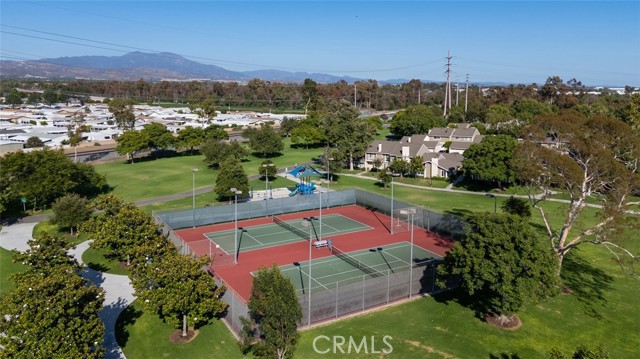 15232 Lille Circle, Irvine CA: https://media.crmls.org/medias/9f29cd1a-ba58-4b06-91a0-fdd831e1ef09.jpg