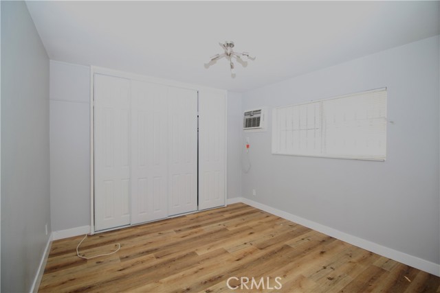Detail Gallery Image 4 of 6 For 2677 Orchard #2,  Los Angeles,  CA 90007 - 1 Beds | 1 Baths