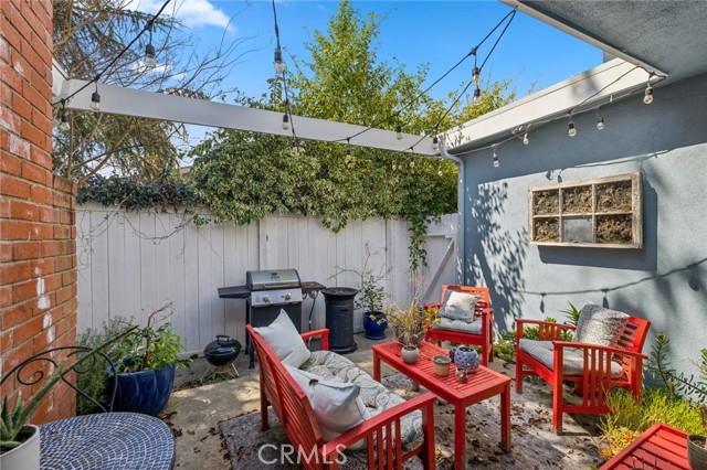 Detail Gallery Image 10 of 12 For 705 Orchid Ave Front,  Corona Del Mar,  CA 92625 - 3 Beds | 3 Baths