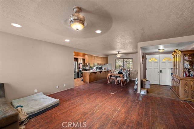 Detail Gallery Image 7 of 43 For 7659 Arcadia Ave, Hesperia,  CA 92345 - 3 Beds | 2 Baths