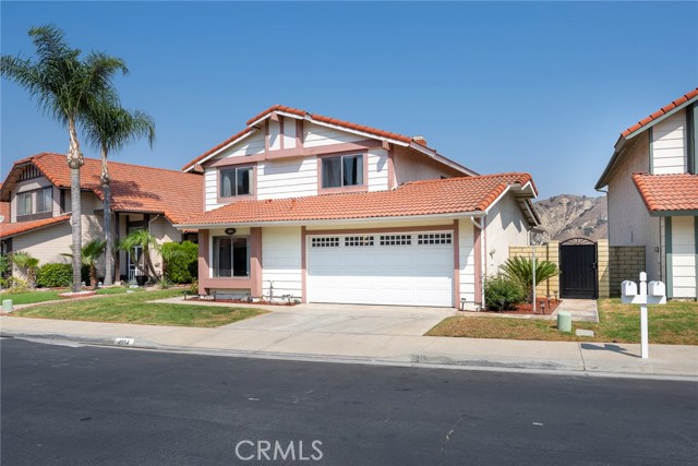 4554 Feather River Rd, Corona, CA 92878