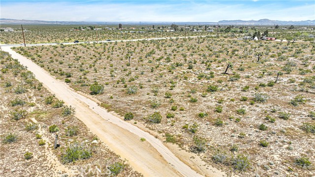 Detail Gallery Image 7 of 19 For 0 Bonanza Rd, Phelan,  CA 92371 - – Beds | – Baths