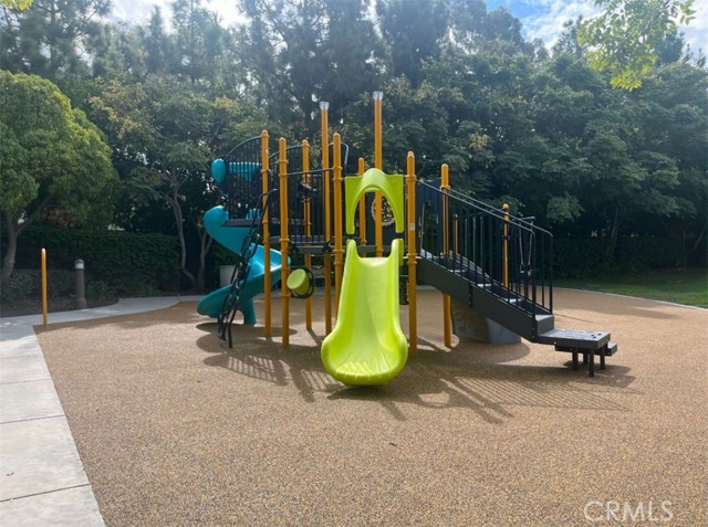 Detail Gallery Image 33 of 33 For 3355 via Merano, Costa Mesa,  CA 92626 - 3 Beds | 2/1 Baths