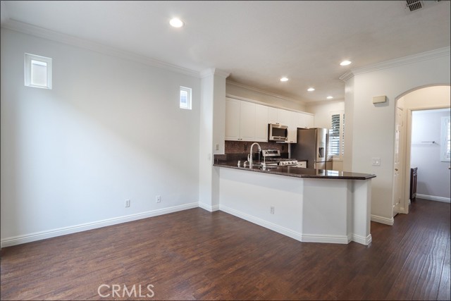 Detail Gallery Image 7 of 33 For 76 Rue Du Chateau, Aliso Viejo,  CA 92656 - 3 Beds | 2/1 Baths