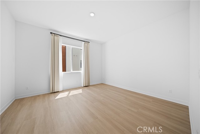 175 Baluster, Irvine CA: https://media.crmls.org/medias/9f2f0dbe-e9f1-413b-8286-0004dbb21de8.jpg