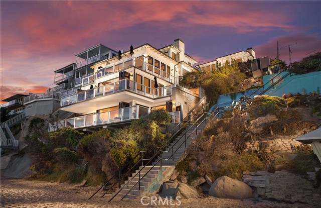 160 Saint Anns Drive # D, Laguna Beach, California 92651, 3 Bedrooms Bedrooms, ,3 BathroomsBathrooms,Residential Lease,For Rent,160 Saint Anns Drive # D,CROC22179921