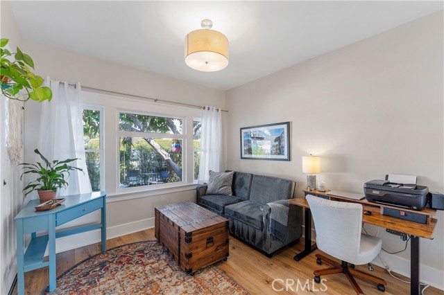 Detail Gallery Image 7 of 15 For 732 Poli St, Ventura,  CA 93001 - 5 Beds | 4 Baths