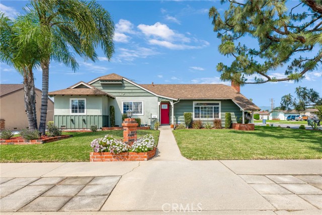 Detail Gallery Image 1 of 1 For 565 E Benwood St, Covina,  CA 91722 - 3 Beds | 2 Baths