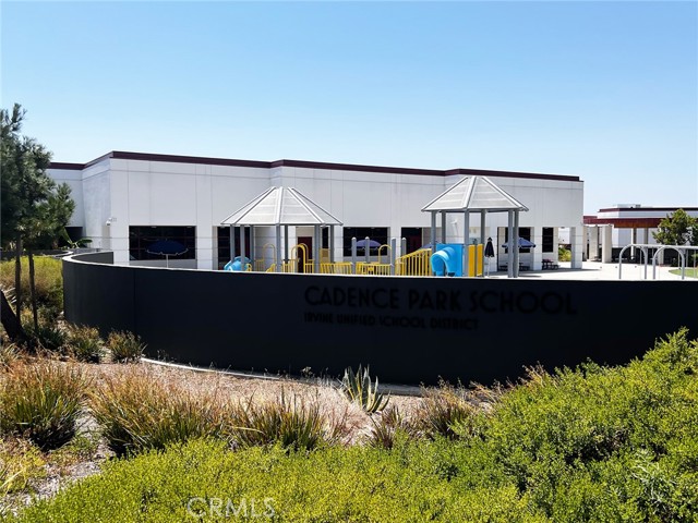 102 Sculpture, Irvine CA: https://media.crmls.org/medias/9f3270f7-261c-46d3-8f8a-3f44db3138b5.jpg