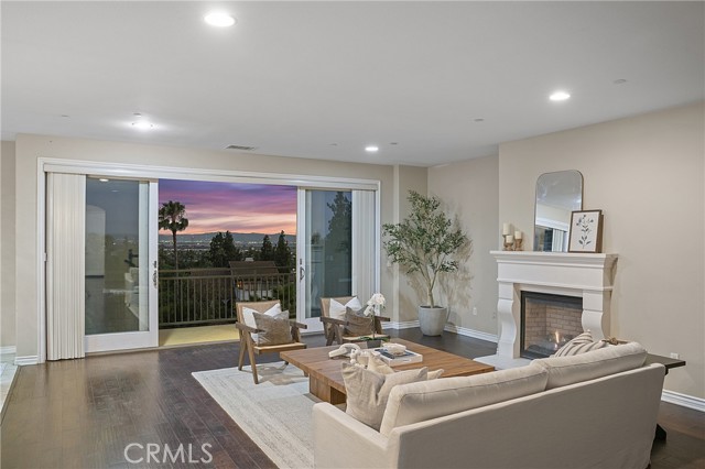 Detail Gallery Image 19 of 56 For 2700 Starpine Dr, Duarte,  CA 91010 - 4 Beds | 4 Baths