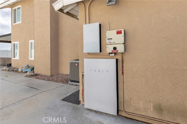 Detail Gallery Image 11 of 58 For 3377 Clover Pl, Ontario,  CA 91761 - 3 Beds | 2/1 Baths