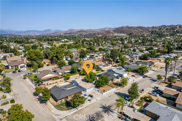 Detail Gallery Image 22 of 25 For 910 Marlyce Ln, Hemet,  CA 92543 - 3 Beds | 2 Baths