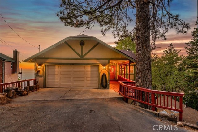 Detail Gallery Image 1 of 67 For 2060 Willow Dr, Running Springs,  CA 92382 - 3 Beds | 2/1 Baths