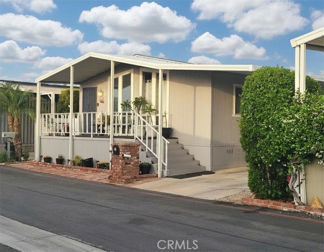 Front Image Thumbnail for CRSR26106211