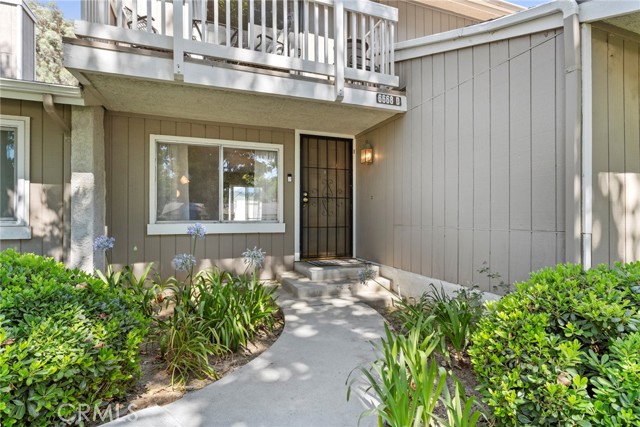 6668 Julliard Avenue, Moorpark CA: https://media.crmls.org/medias/9f35a383-2bad-465b-a19c-2970b8bbdee0.jpg