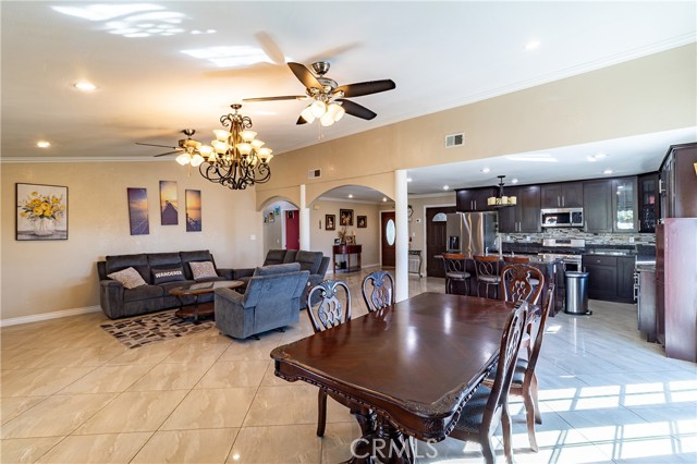 Detail Gallery Image 6 of 23 For 2858 Cole Ave, Highland,  CA 92346 - 4 Beds | 2 Baths