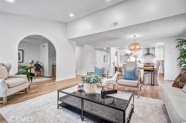 28103 Espinoza, Mission Viejo CA: https://media.crmls.org/medias/9f36bb91-bb9d-4a7d-9a54-4c3ba2021a2e.jpg