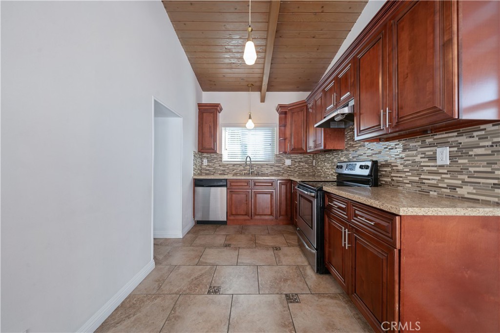 MLS #SR25273185 image #17