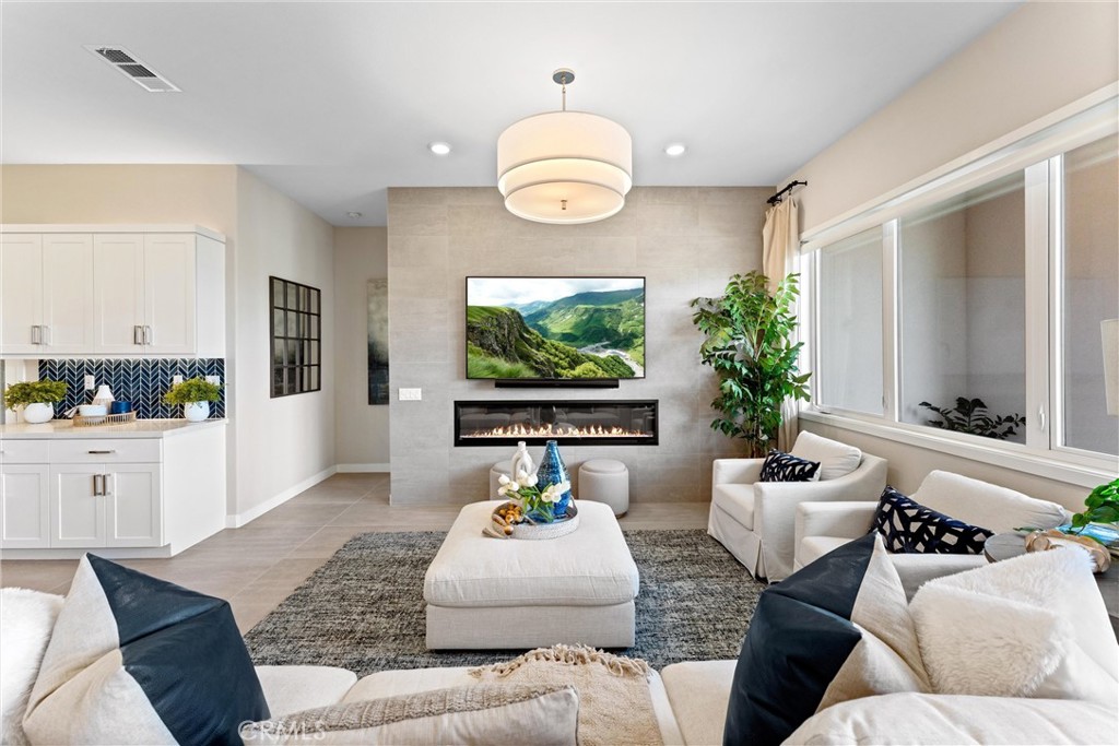 9F36E448 Ac64 4A84 9290 F486F6Bc43Fc 419 Transport, Tustin, Ca 92782 &Lt;Span Style='BackgroundColor:transparent;Padding:0Px;'&Gt; &Lt;Small&Gt; &Lt;I&Gt; &Lt;/I&Gt; &Lt;/Small&Gt;&Lt;/Span&Gt;