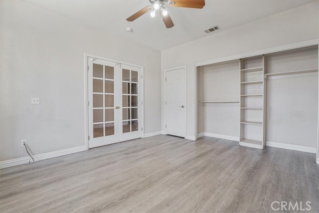 12771 Elm Street, Oak Hills CA: https://media.crmls.org/medias/9f370feb-4f47-4ad0-9253-3370c9d53455.jpg