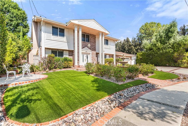 Welcome to 24105 Albers St