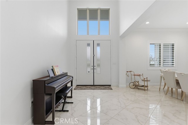 Detail Gallery Image 6 of 39 For 12309 Loden, Bakersfield,  CA 93311 - 4 Beds | 3 Baths