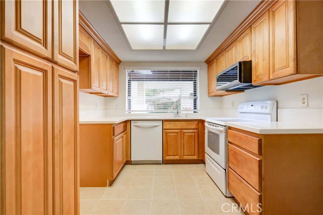 Detail Gallery Image 2 of 58 For 1833 Caddington Dr #42,  Rancho Palos Verdes,  CA 90275 - 2 Beds | 2 Baths