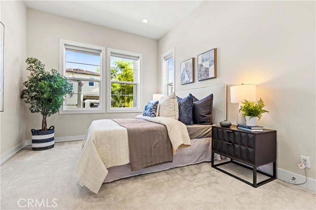 Detail Gallery Image 18 of 42 For 161 Walworth, Lake Forest,  CA 92630 - 5 Beds | 5 Baths