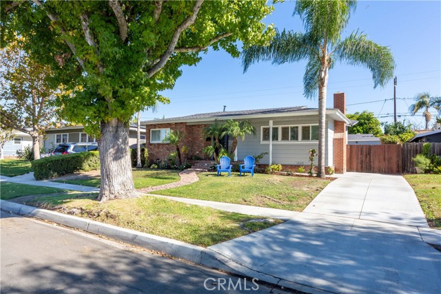 Image 3 for 2636 Ladoga Ave, Long Beach, CA 90815