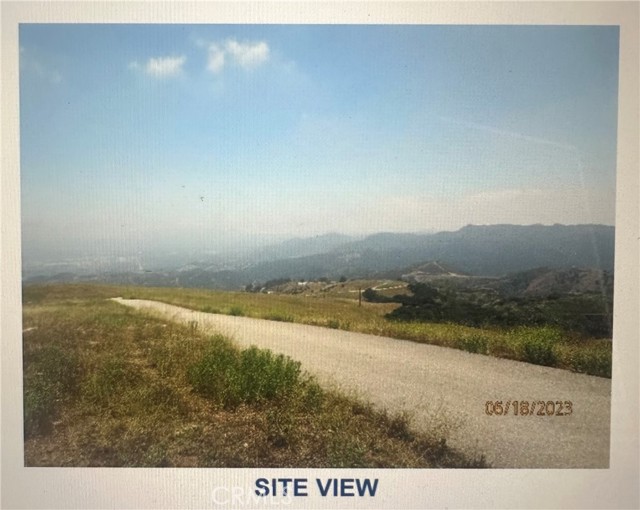 15984 Browns Canyon Road, Chatsworth CA: https://media.crmls.org/medias/9f3a7f36-8596-4216-8456-bb4354a7b7aa.jpg
