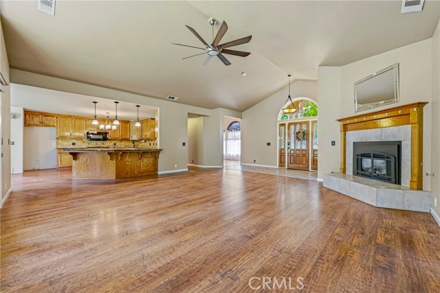 Detail Gallery Image 3 of 64 For 2117 Julia, Atwater,  CA 95301 - 4 Beds | 3 Baths