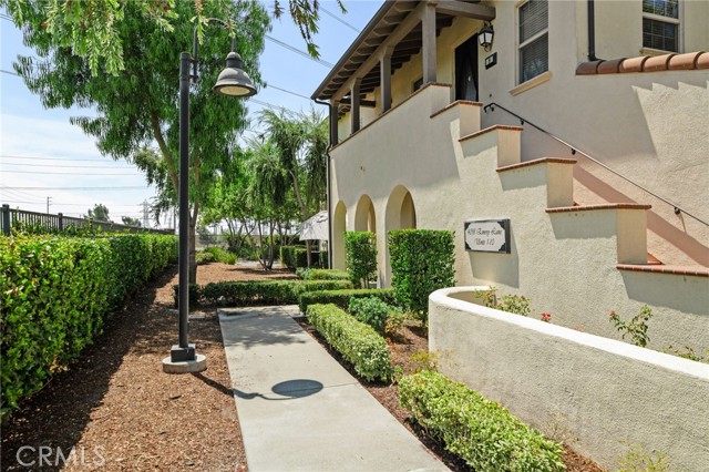 Detail Gallery Image 3 of 35 For 4098 S Emory Ln #10,  Ontario,  CA 91761 - 1 Beds | 1 Baths