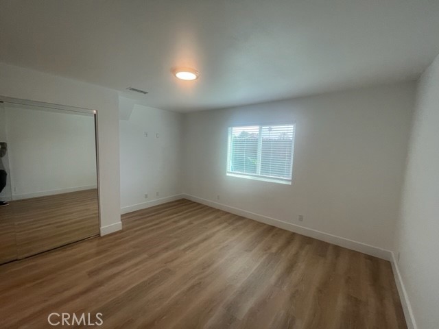 https://media.crmls.org/medias/9f3c4430-60b4-447f-b7e4-2a173199854b.jpg?preset=X-Large