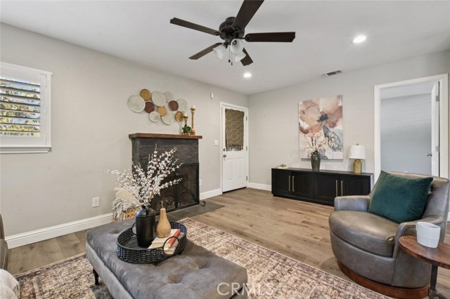 Detail Gallery Image 6 of 26 For 707 Chestnut St, Yuba City,  CA 95991 - 2 Beds | 1 Baths