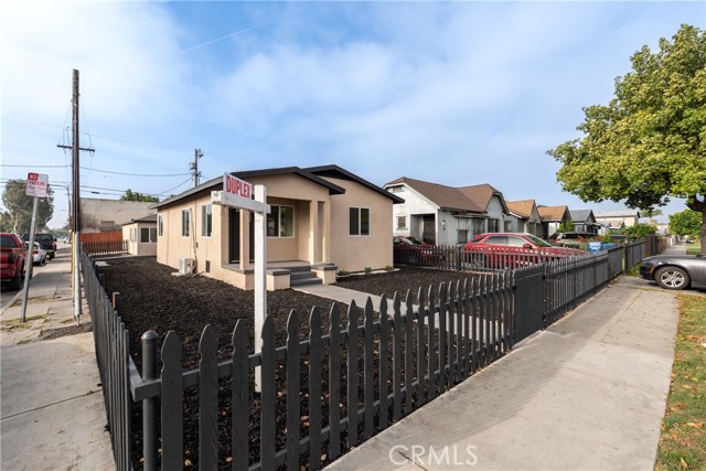 Detail Gallery Image 36 of 48 For 158 E 85th, Los Angeles,  CA 90003 - – Beds | – Baths