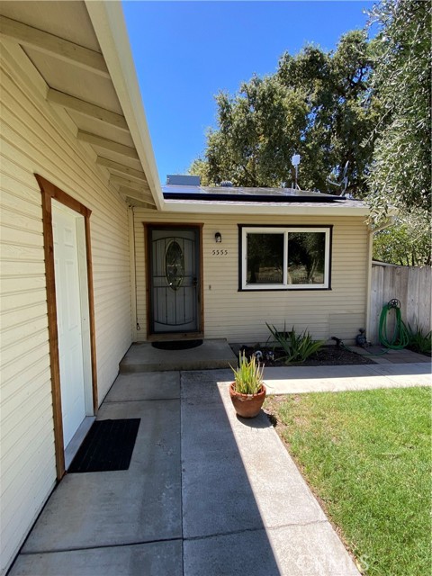 5555 Market Street, Chico CA: https://media.crmls.org/medias/9f3e41d0-6c55-4217-b8e9-e7eff245d43f.jpg