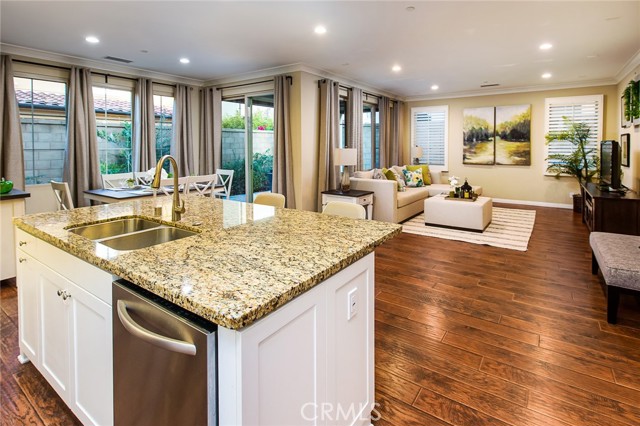 Detail Gallery Image 3 of 29 For 75 Gardenstone Pa, Irvine,  CA 92620 - 3 Beds | 2/1 Baths