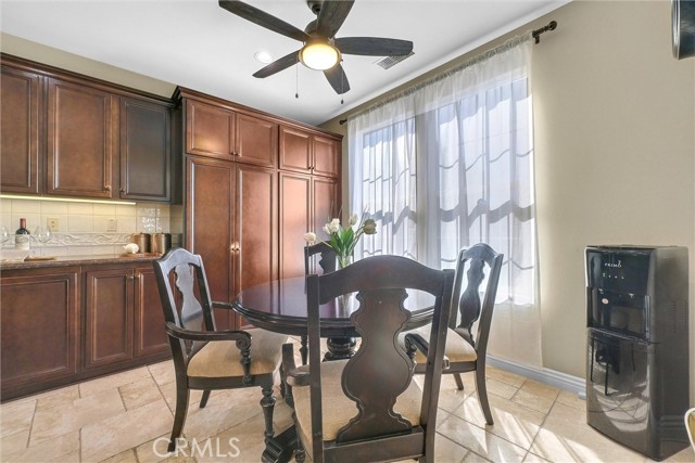 Detail Gallery Image 17 of 45 For 3328 S Crawford, Santa Ana,  CA 92704 - 5 Beds | 4/1 Baths